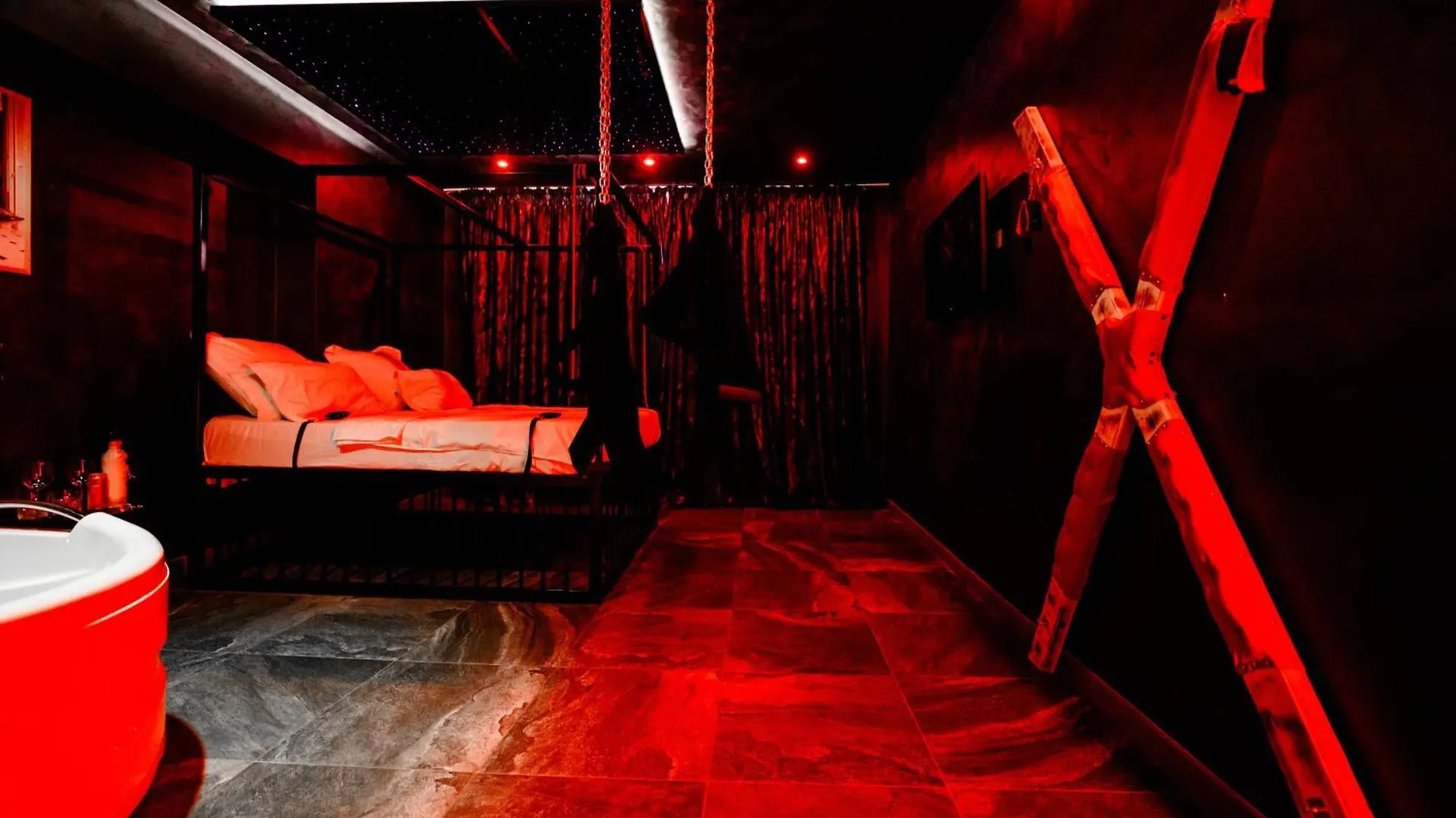Bucharest Love Room Jacuzzi
