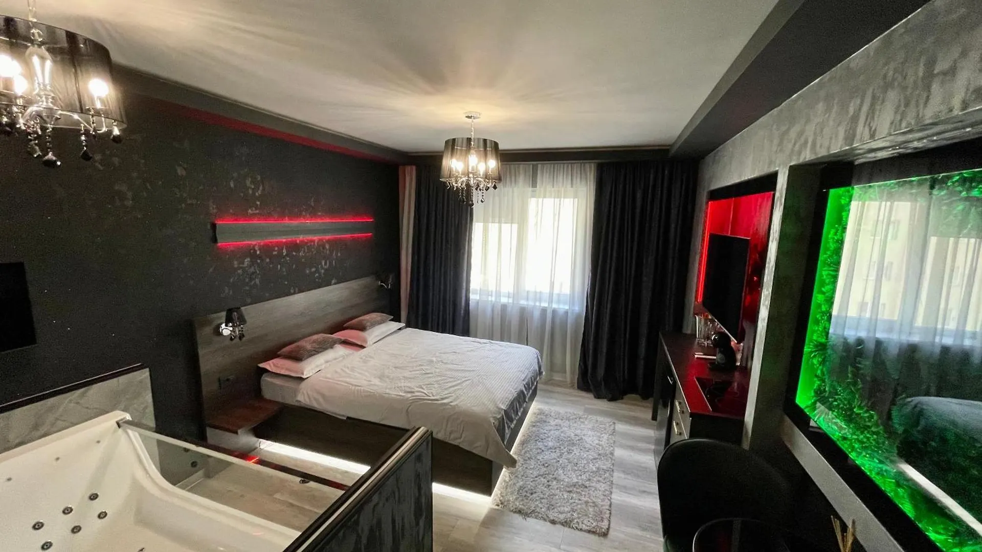 Luxury Jacuzzy Aparment Apartment Bucharest