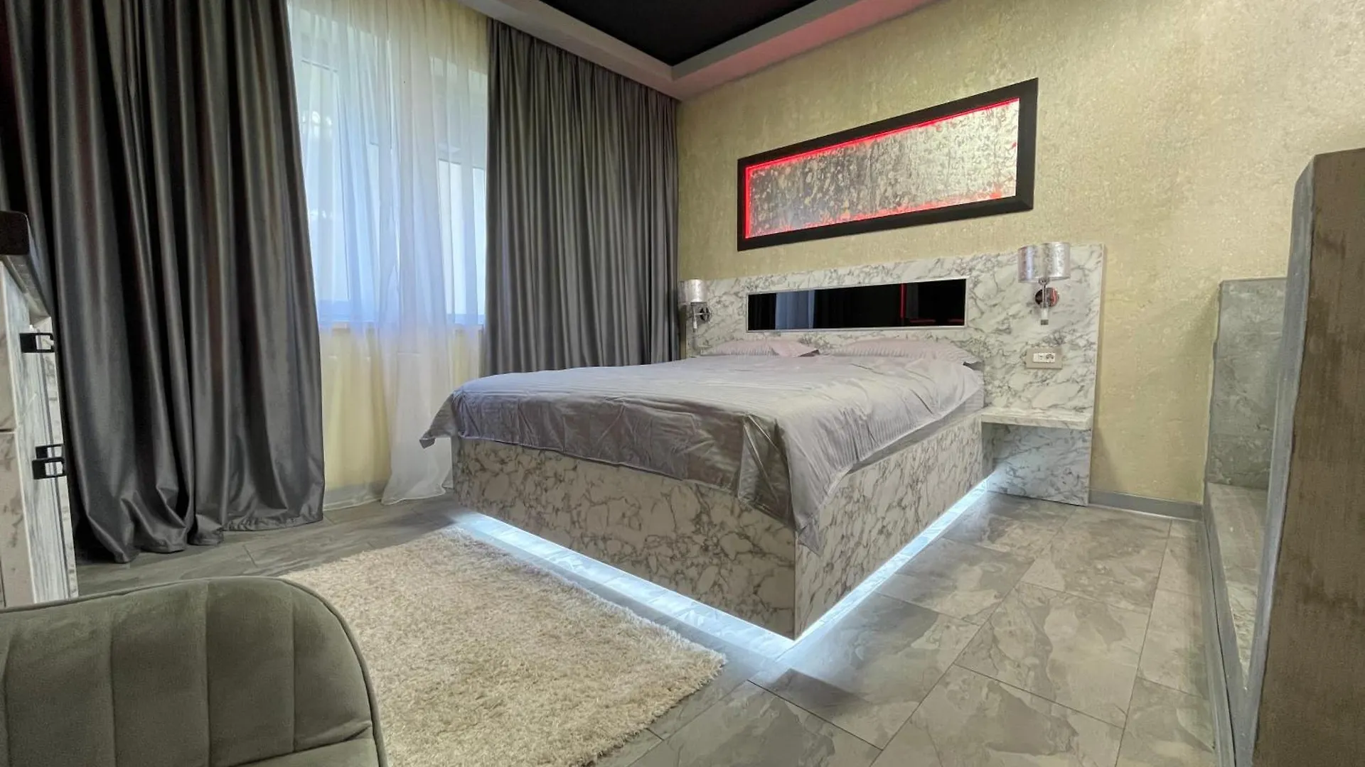 Luxury Jacuzzy Aparment Apartment Bucharest